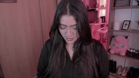 lolaasmith_21 online show from November 14, 8:18 pm