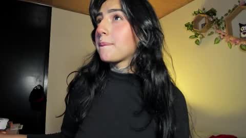 Lola online show from February 14, 4:31 am