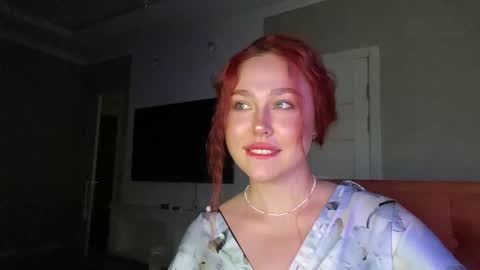 Lola online show from September 9, 1:32 pm