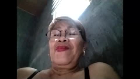 tey online show from November 3, 3:52 am