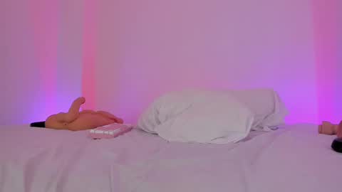 Snapshot of lolap_ chatting on March 9, 10:30 pm Lola online show from March 9, 10:30 pm