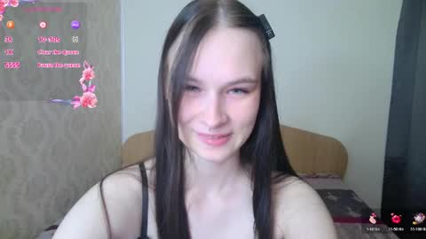 Snapshot of lolavibe6 chatting on May 24, 7:41 pm Lola online show from May 24, 7:41 pm