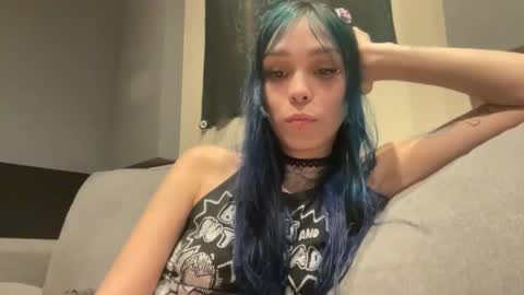 Snapshot of lole6913 chatting on January 16, 8:46 pm lole online show from January 16, 8:46 pm