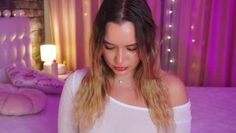 Victoria online show from February 21, 7:21 pm