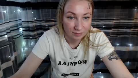 Lisa online show from January 15, 1:09 pm