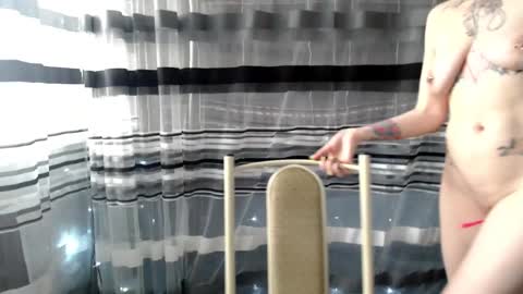 Lisa online show from January 19, 9:33 am