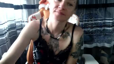 Lisa online show from April 23, 7:41 am