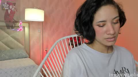 Snapshot of lolly_polie chatting on January 21, 1:11 pm Lolly and neighbor online show from January 21, 1:11 pm