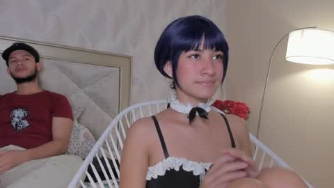 Snapshot of lolly_polie chatting on February 3, 1:19 pm Lolly and neighbor online show from February 3, 1:19 pm