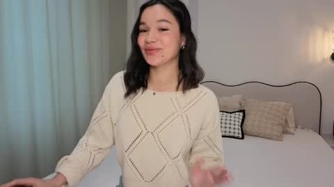 lolly_turner online show from May 13, 4:54 am