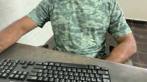 LollyPoppyRockyJosh online show from October 28, 6:50 am