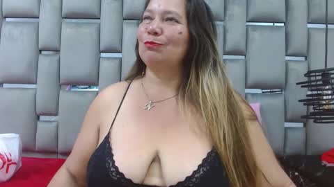 Snapshot of loly47 chatting on October 10, 10:09 pm loly47 online show from October 10, 10:09 pm