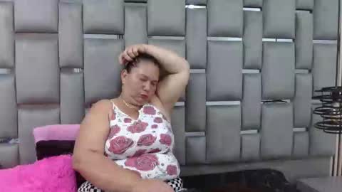 Snapshot of loly47 chatting on October 24, 11:34 pm loly47 online show from October 24, 11:34 pm