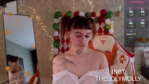 Snapshot of lolymolli chatting on October 29, 11:01 am Molli online show from October 29, 11:01 am