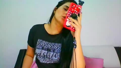 estehfania online show from February 9, 1:22 am