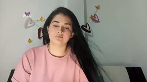 estehfania online show from July 31, 11:15 pm