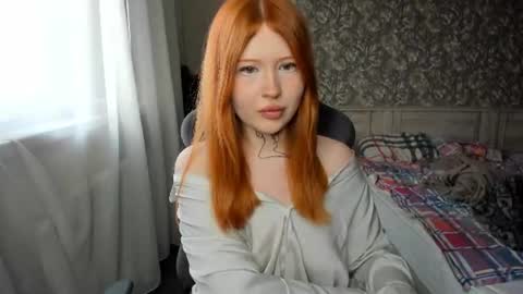 Snapshot of lonalye chatting on July 25, 12:47 pm lona online show from July 25, 12:47 pm