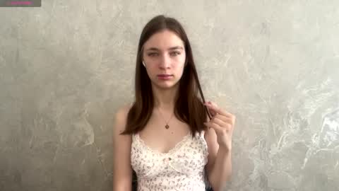 Roci online show from April 17, 5:32 am