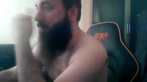 london_man1988 online show from December 2, 9:35 am