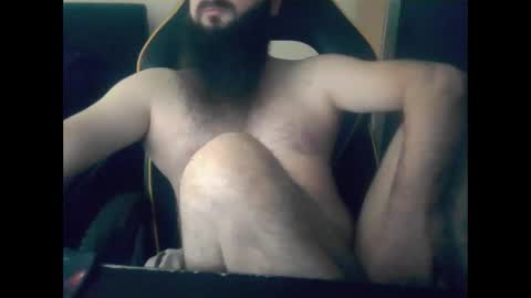 london_man1988 online show from November 1, 7:43 am