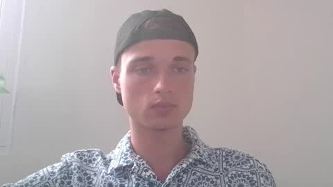 london_tomy online show from November 23, 7:02 pm