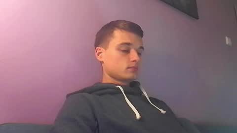 london_tomy online show from January 14, 11:31 pm