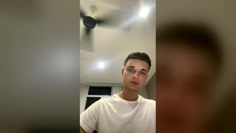 london_tomy online show from March 25, 4:40 am