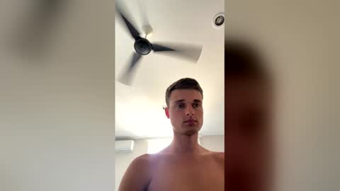 london_tomy online show from March 25, 9:54 pm