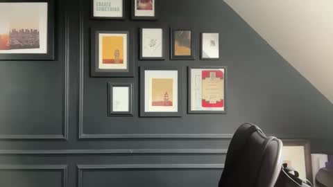 EnglishBear online show from February 5, 10:42 am