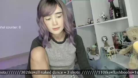Snapshot of lonelly_lolly98 chatting on July 3, 12:50 am SABRINA online show from July 3, 12:50 am