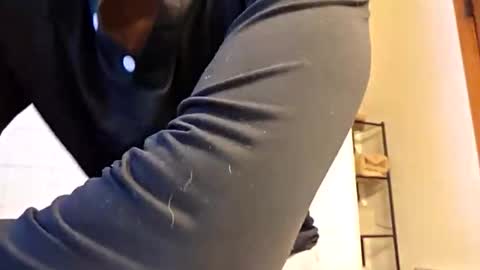 Snapshot of longbbc719 chatting on March 6, 8:38 pm longbbc719 online show from March 6, 8:38 pm