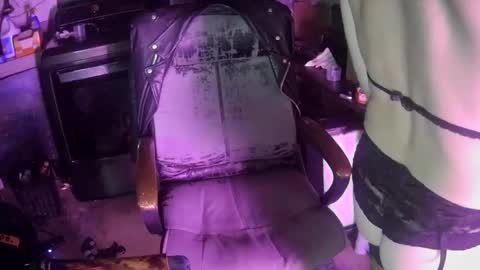 longbeachcd69 online show from October 9, 8:12 am