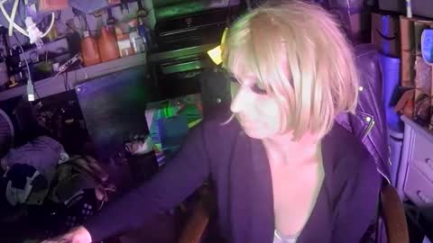 longbeachcd69 online show from March 9, 8:29 am