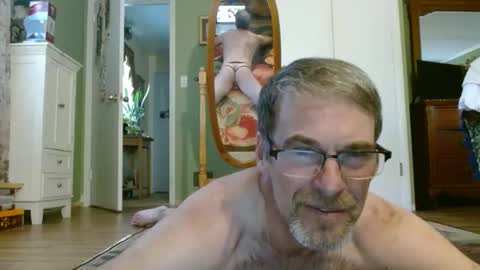 Snapshot of longbowrider555 chatting on January 31, 7:29 pm Jeff online show from January 31, 7:29 pm