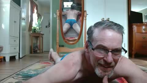 Snapshot of longbowrider555 chatting on February 3, 6:39 pm Jeff online show from February 3, 6:39 pm