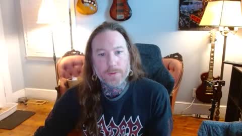 Snapshot of longhair021 chatting on January 6, 2:10 pm longhair online show from January 6, 2:10 pm