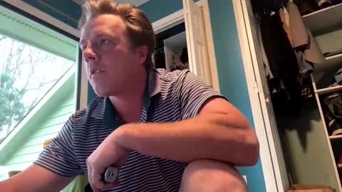 Snapshot of longjohnsilverskin chatting on February 18, 10:28 pm longjohnsilverskin online show from February 18, 10:28 pm