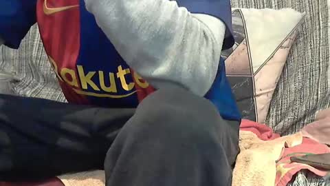 Snapshot of longnight5 chatting on February 15, 10:44 am Alejandro Rulitos Twitter longnight55 Intagram 5longnight5 online show from February 15, 10:44 am