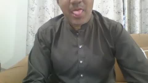 Snapshot of longthick1985 chatting on March 19, 1:20 am Lleida-man online show from March 19, 1:20 am