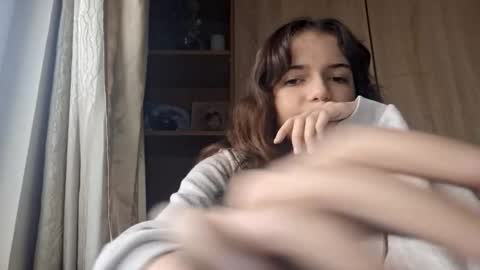 Snapshot of lonniegoldrup chatting on December 3, 8:34 am Kelly u can call Kelik online show from December 3, 8:34 am