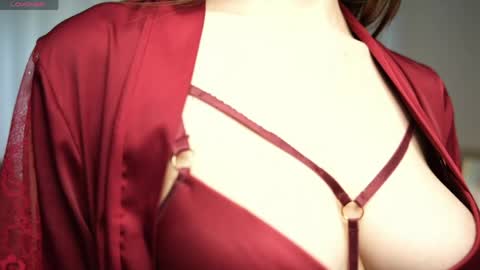Snapshot of look_my_passion chatting on May 16, 6:21 am Hanna online show from May 16, 6:21 am