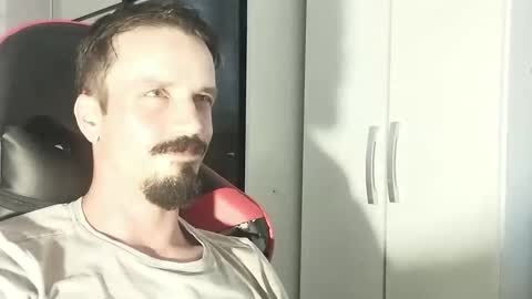 Snapshot of lookaz4010 chatting on December 30, 1:14 pm Lucas online show from December 30, 1:14 pm