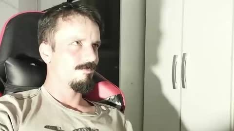 Snapshot of lookaz4010 chatting on December 30, 10:45 pm Lucas online show from December 30, 10:45 pm