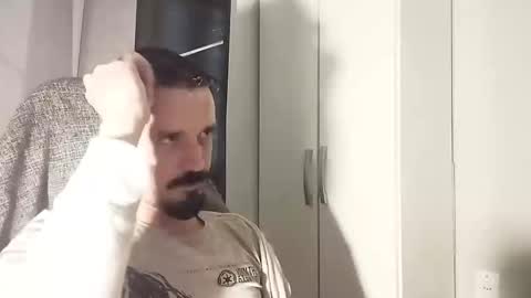 Snapshot of lookaz4010 chatting on November 9, 7:01 pm Lucas online show from November 9, 7:01 pm