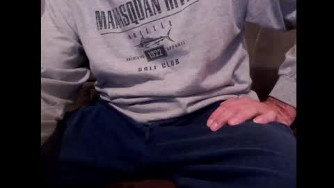 looking469 online show from October 13, 3:17 am