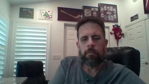 lookyherre online show from April 27, 4:49 pm