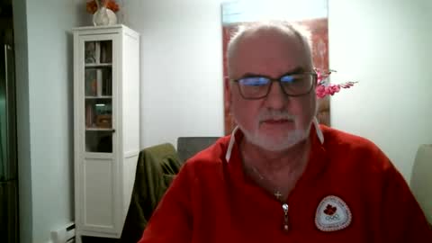 loop102 online show from December 14, 2:06 am