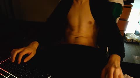 Peter and Ash online show from November 3, 5:09 am