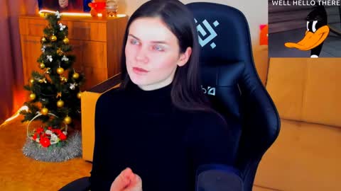 Lora Cain online show from December 22, 2:16 pm