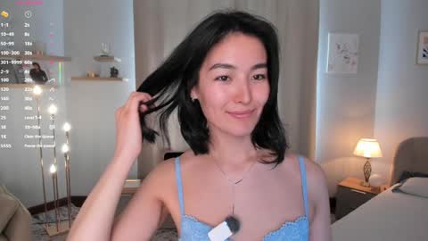 Lora control 2 min for every new Fan Club subscriber online show from April 3, 9:07 am